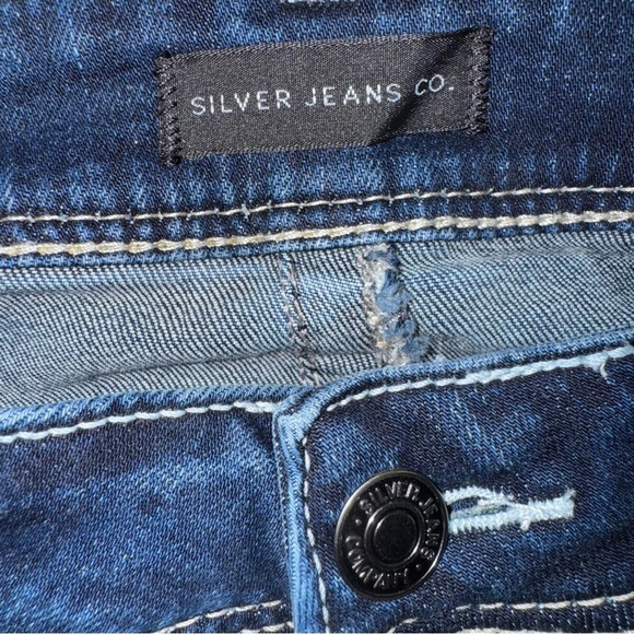 Silver SUKI Slim Boot Jeans Women’s SZ 16/31 Blue Mid-Rise Dark Wash NWOT - Picture 5 of 7